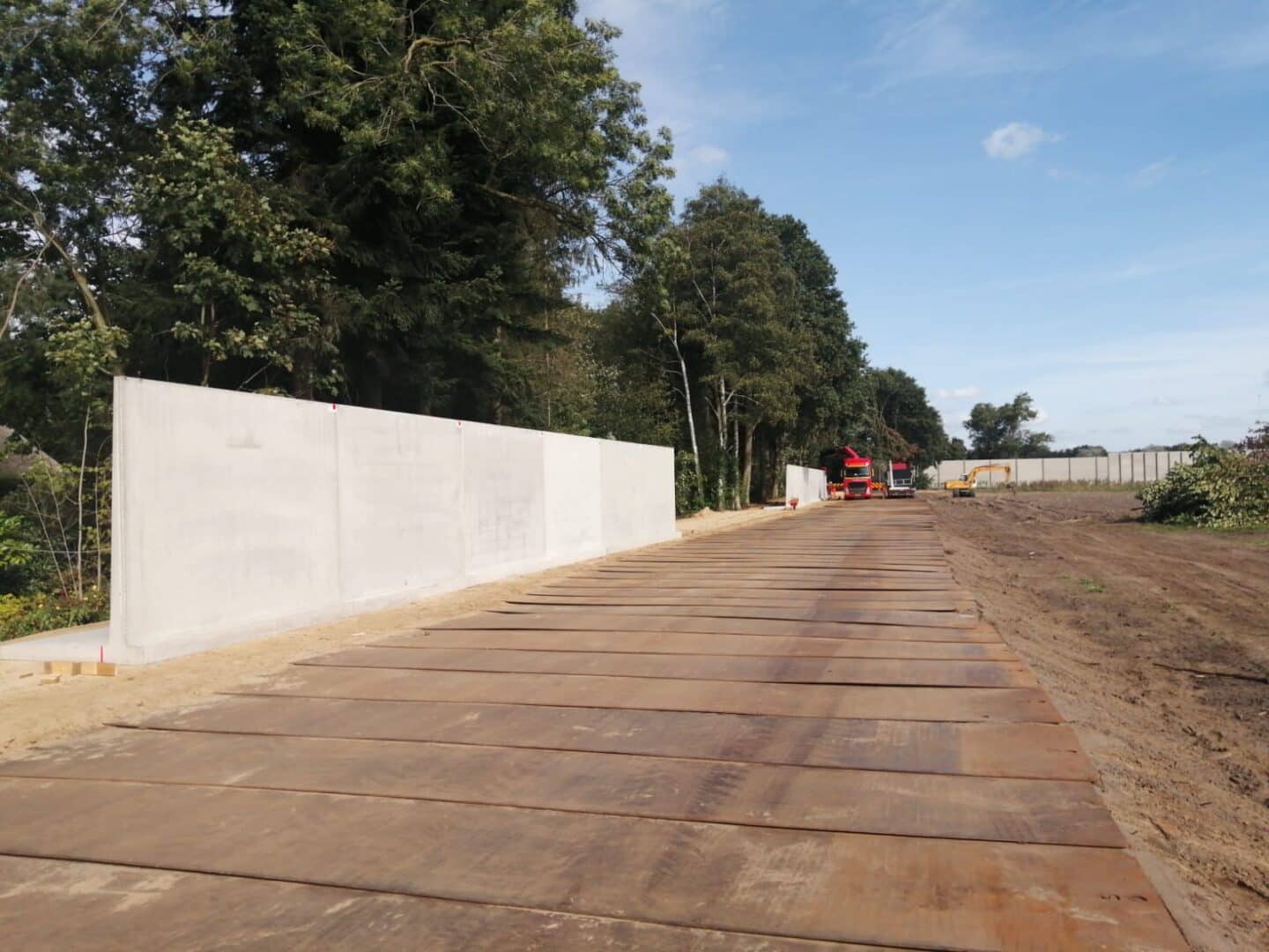 Bosch Beton - Keerwanden met kokowall als geluidswand en terreinafscheiding in Boxtel