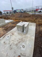 Bosch Beton is één van de huisleveranciers voor Europees snellaadbedrijf Fastned om prefab betonfundamenten te leveren voor snellaadpalen.