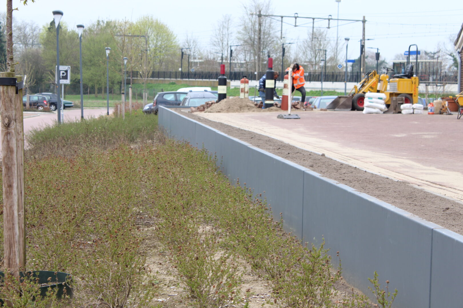 Bosch Beton - Perrons station Holten verbreed met keerwanden